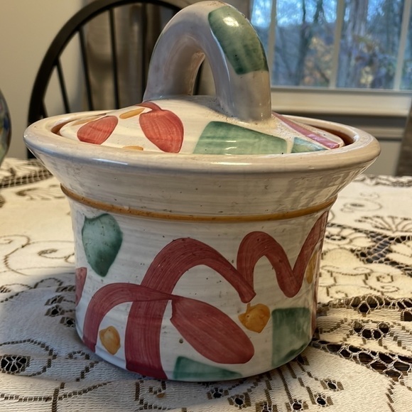 Signed ARTISAN HEAVY Terracotta Covered Dish With Lid Leaf Abstract Design 1980s - Picture 3 of 11